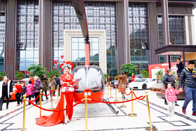 直升機(jī)商業(yè)靜展